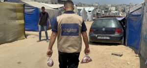 حملة من احياها فكأنما احيا الناس جميعا