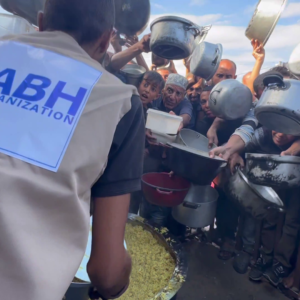 Provides hot meals for multiple families